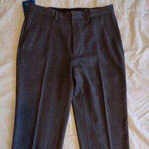 New Men's Haggar Grey Dress Pants 32 X32  (Graphite) Travel performance